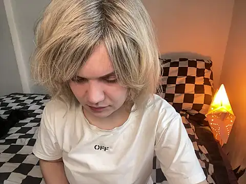 misapolii online show from January 19, 9:02 am