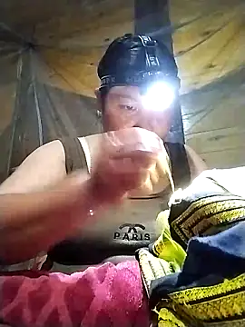 kussecka online show from May 8, 1:44 am