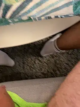 tip4sexxx online show from April 8, 1:44 pm