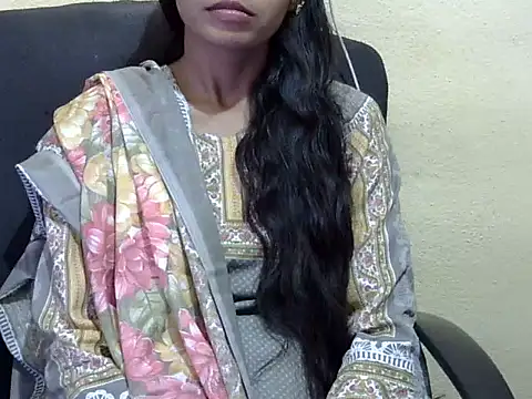 Kulsum S online show from February 24, 10:24 am