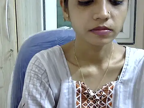 Kulsum S online show from March 28, 12:38 pm