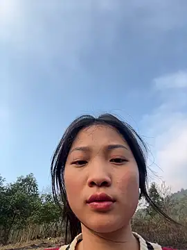 Lyn-be99 online show from February 5, 9:58 am