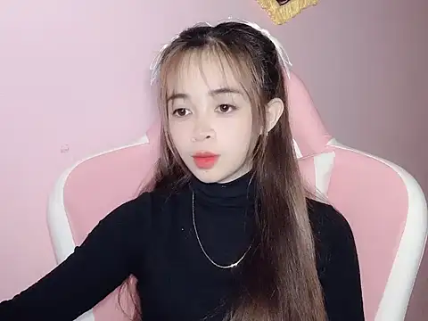 Emily031 online show from February 3, 5:18 pm