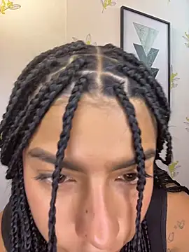 Laia white online show from April 27, 1:53 pm
