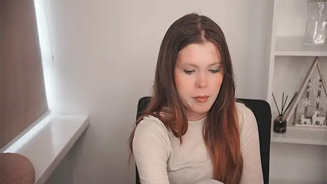 MarnieWootan online show from February 8, 5:11 am