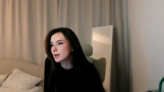 Snapshot of ssandralovin chatting on February 23, 7:44 pm ssandralovin online show from February 23, 7:44 pm