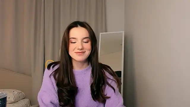 Snapshot of ssandralovin chatting on April 1, 7:33 pm ssandralovin online show from April 1, 7:33 pm