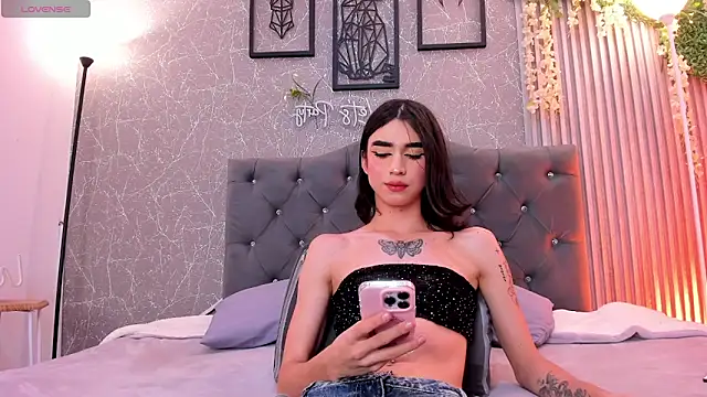 lana gill1 online show from May 9, 7:08 pm
