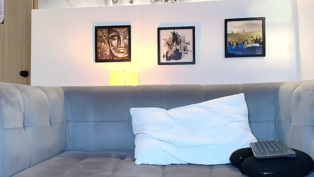 PRETTY COCK1 online show from March 20, 1:21 am