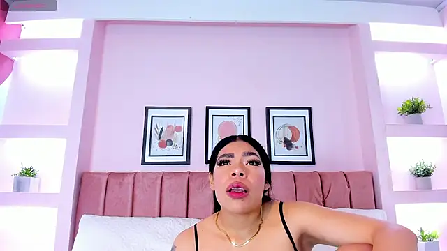 Sophia Salem online show from February 12, 12:00 pm