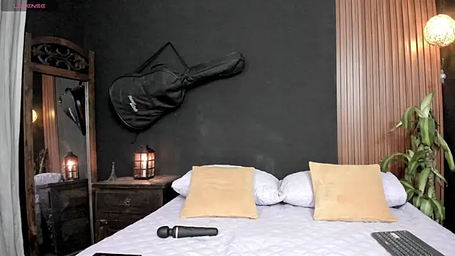 Snapshot of luna_sunflower__ chatting on May 8, 11:10 pm luna sunflower online show from May 8, 11:10 pm