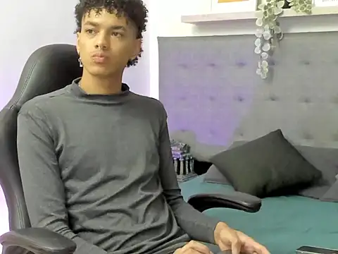 wes gibbings online show from February 5, 3:27 pm