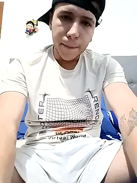 Snapshot of Andrew18ramirez chatting on February 11, 4:28 am Andrew18ramirez online show from February 11, 4:28 am