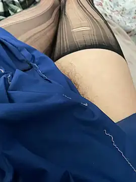 Snapshot of Dina0012 chatting on April 3, 5:22 pm Dina0012 online show from April 3, 5:22 pm