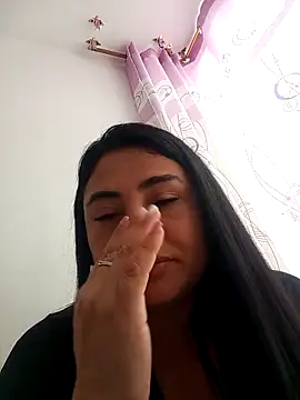 Andreacama online show from February 13, 2:13 pm