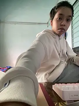 Snapshot of bbytruc chatting on February 5, 7:13 am bbytruc online show from February 5, 7:13 am