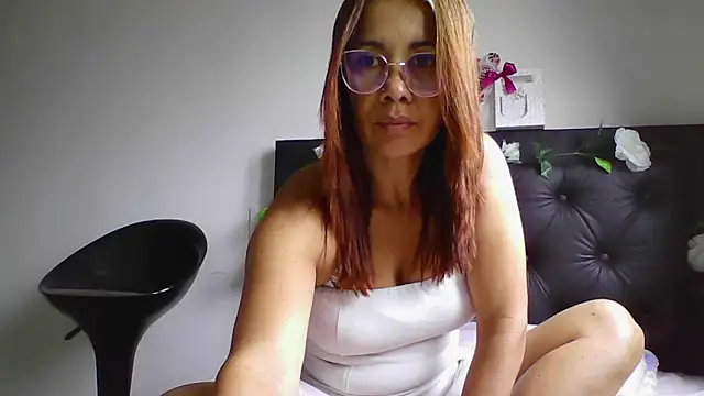 camila star10 online show from May 17, 5:09 pm