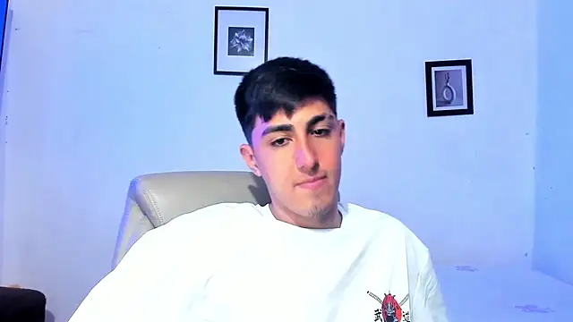 babyted272 online show from March 4, 1:22 am