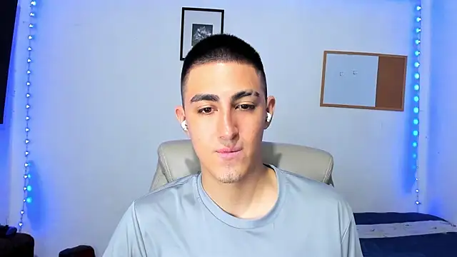 babyted272 online show from May 20, 7:42 pm