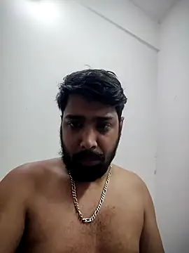 Snapshot of Ajju121092 chatting on March 16, 5:44 am Ajju121092 online show from March 16, 5:44 am