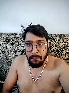 Snapshot of Ajju121092 chatting on March 21, 1:43 am Ajju121092 online show from March 21, 1:43 am