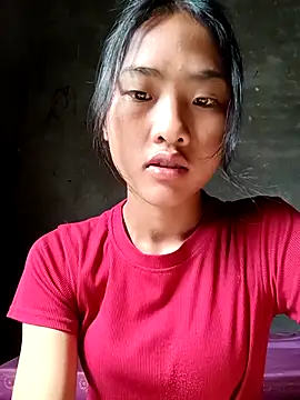 Snapshot of Hoa-tuylip chatting on April 13, 7:58 am Hoa-tuylip online show from April 13, 7:58 am