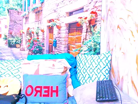 spicybarbie online show from February 8, 6:33 pm