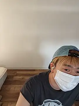 Snapshot of kaisei_ chatting on July 16, 1:11 am kaisei online show from July 16, 1:11 am