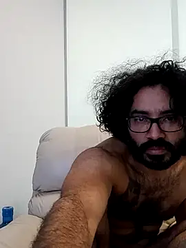 Batou1683 online show from February 14, 2:03 pm