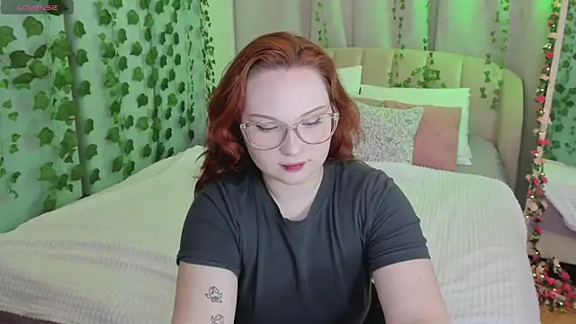 LionQuinn online show from February 6, 12:59 am