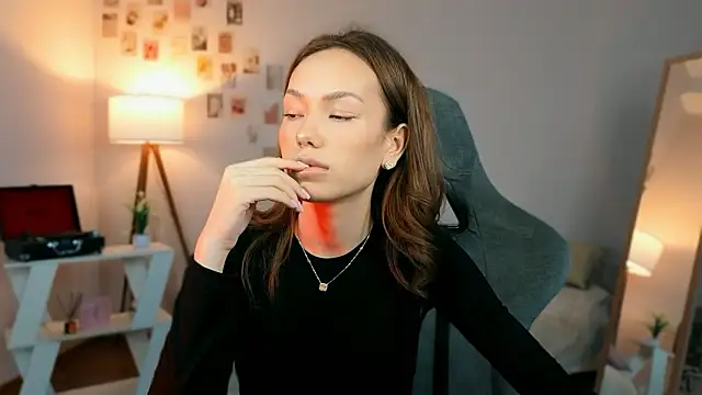 nexorine online show from March 26, 1:28 pm