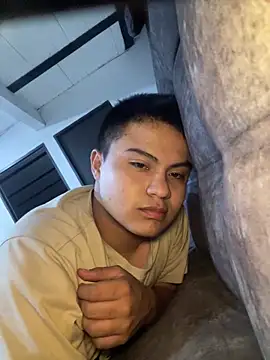 andresmahecha777 online show from March 5, 3:57 am