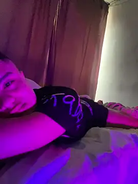 andresmahecha777 online show from April 8, 10:43 pm