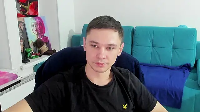 Snapshot of Alexmansuper chatting on March 5, 8:27 pm Alexmansuper online show from March 5, 8:27 pm