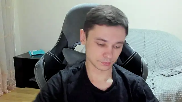 Snapshot of Alexmansuper chatting on March 27, 5:56 pm Alexmansuper online show from March 27, 5:56 pm