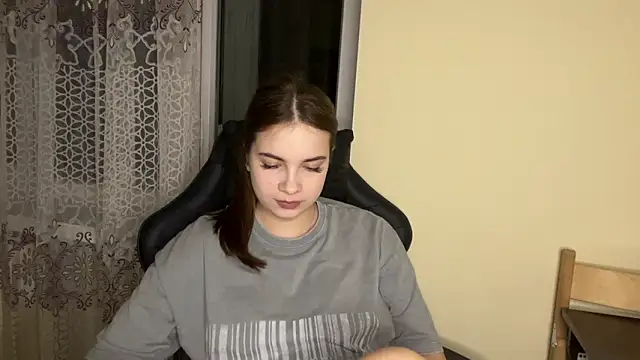 SoftIris  online show from February 9, 5:28 pm