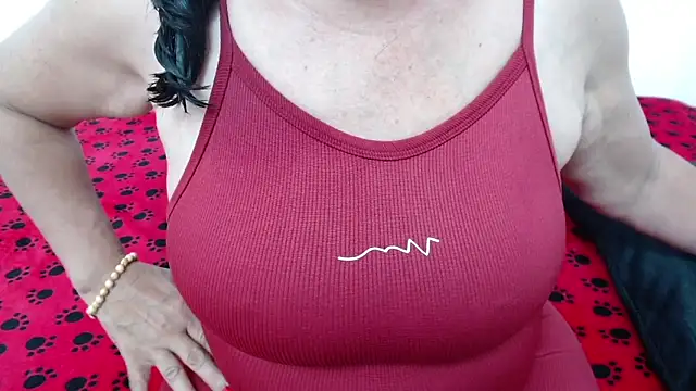 ElizabethMiler online show from July 4, 3:45 am