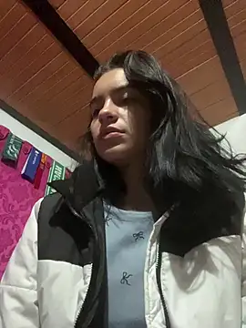 Snapshot of bliinkii_and_luka_ chatting on March 6, 10:23 am bliinkii and luka online show from March 6, 10:23 am