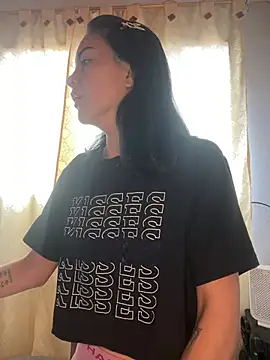 Snapshot of bliinkii_and_luka_ chatting on March 30, 2:07 pm bliinkii and luka online show from March 30, 2:07 pm