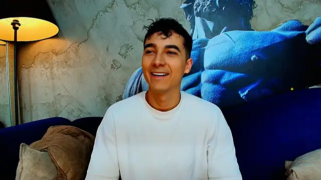 Snapshot of Cody_crown chatting on February 2, 11:25 pm Cody crown online show from February 2, 11:25 pm