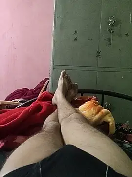 Snapshot of jesse_pinkman99 chatting on February 5, 6:23 pm jesse pinkman99 online show from February 5, 6:23 pm