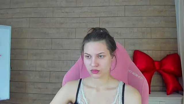 AliceVersal online show from February 19, 4:41 am