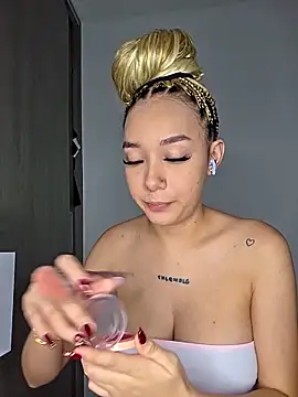 alaia princess online show from May 7, 11:21 pm