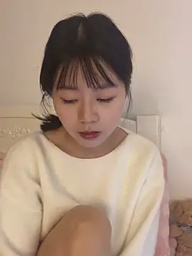 Snapshot of Nana-3 chatting on March 6, 7:38 am Nana-3 online show from March 6, 7:38 am