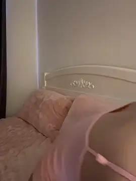 Snapshot of Nana-3 chatting on March 8, 8:51 am Nana-3 online show from March 8, 8:51 am