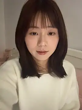 Snapshot of Nana-3 chatting on March 21, 3:15 pm Nana-3 online show from March 21, 3:15 pm