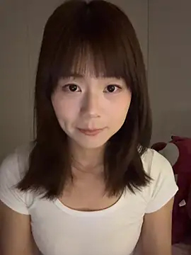 Snapshot of Nana-3 chatting on April 7, 2:50 pm Nana-3 online show from April 7, 2:50 pm