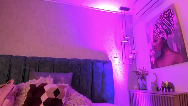 Snapshot of Aleera_Walton chatting on March 26, 7:19 pm Aleera Walton online show from March 26, 7:19 pm