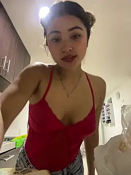 sweetlove- online show from March 6, 12:40 am