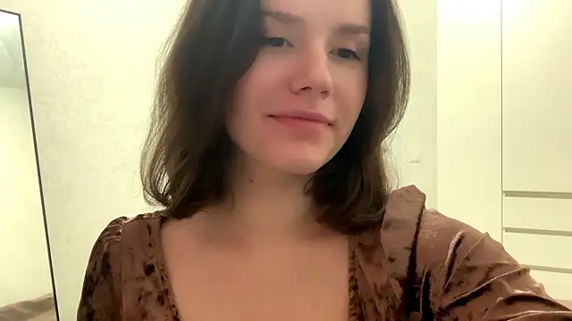 Snapshot of cherishedwish chatting on February 9, 3:43 am cherishedwish online show from February 9, 3:43 am